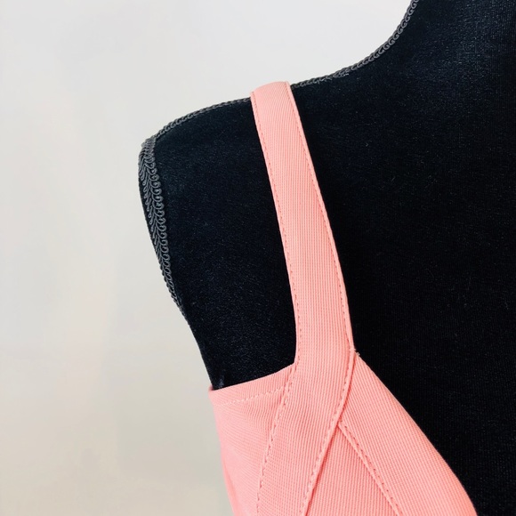 🌹TOBI Cut Out Dress🌹 - Picture 6 of 7